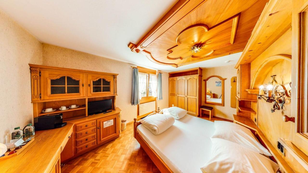 Schweizerhof Hotel Mels Ngoại thất bức ảnh